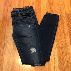 Distressed super stretch Jegging
